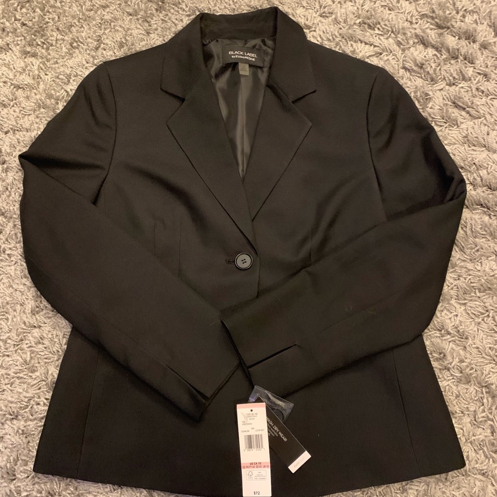 Women’s 2 button blazer